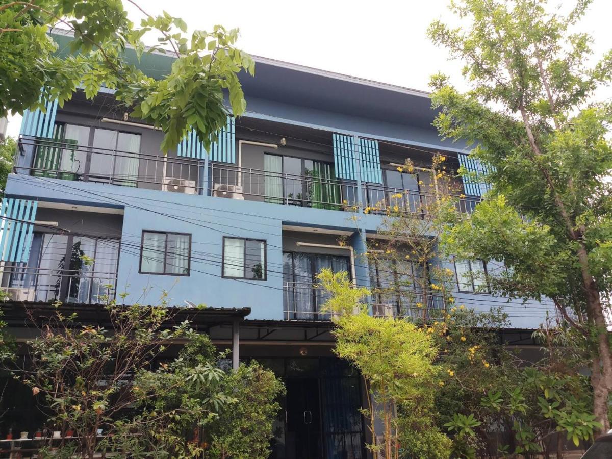 V Tharm Hotel Udon Thani Eksteriør billede