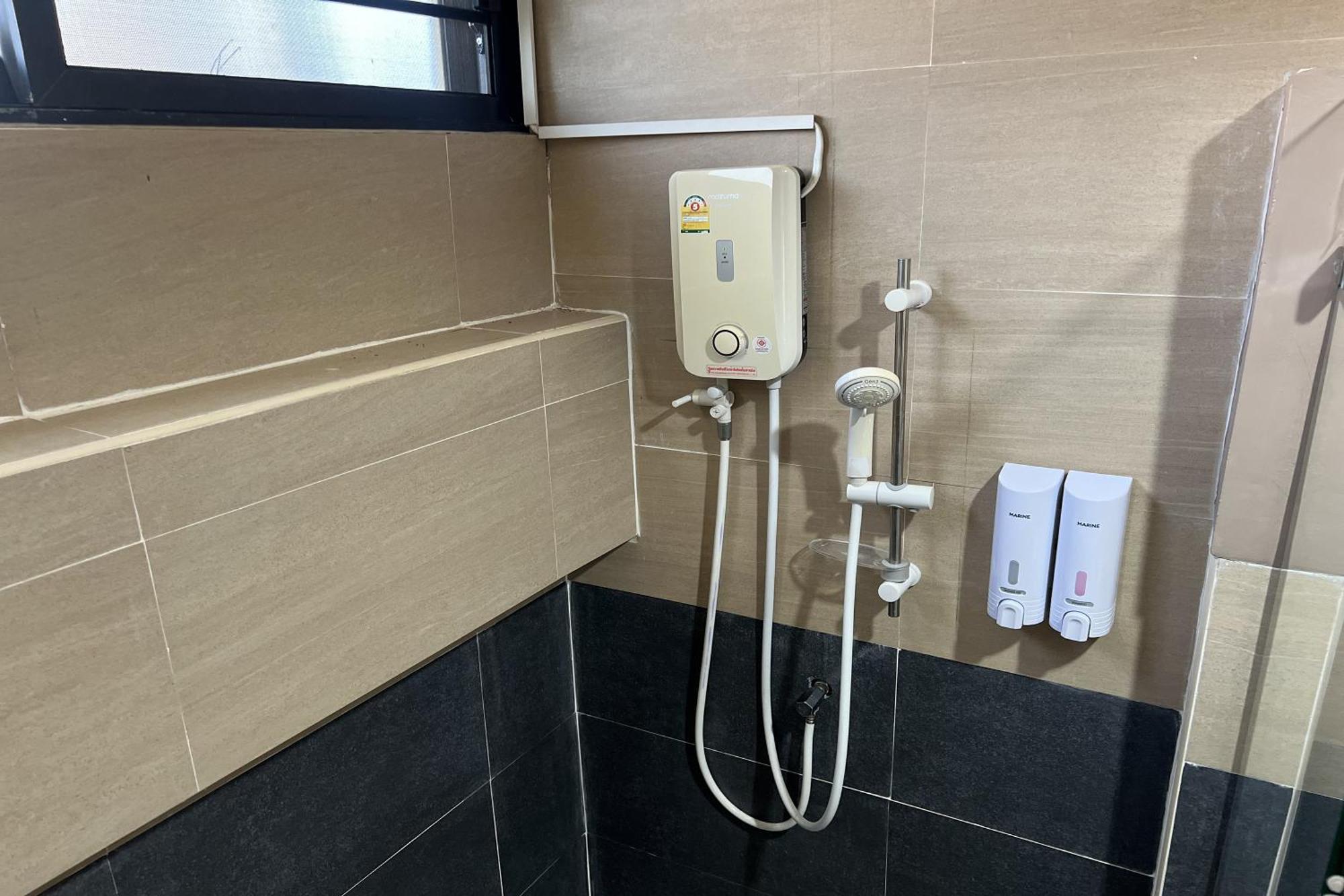 V Tharm Hotel Udon Thani Eksteriør billede