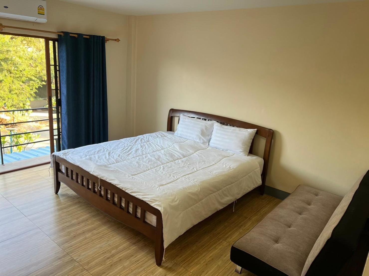 V Tharm Hotel Udon Thani Eksteriør billede