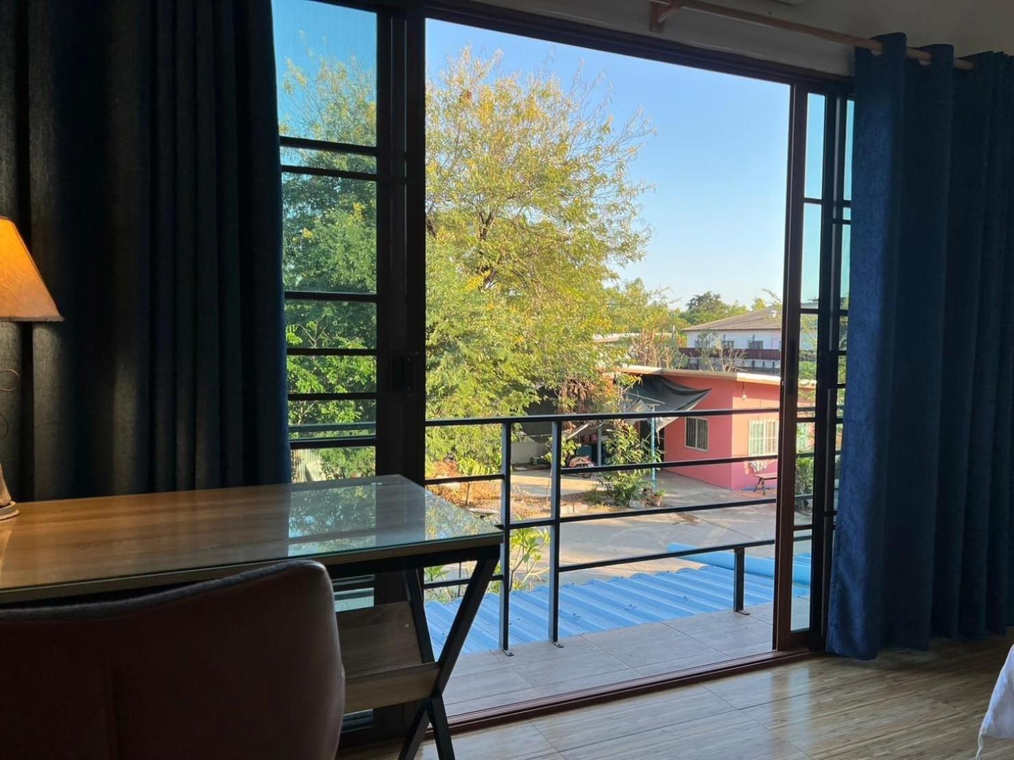V Tharm Hotel Udon Thani Eksteriør billede